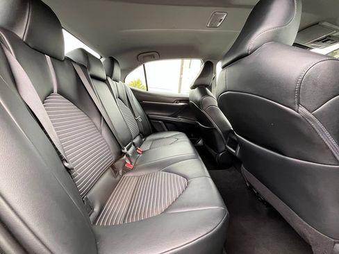 Used 2023 Toyota Camry SE FWD image 23