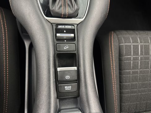 Certified 2024 Honda HR-V Sport image 29