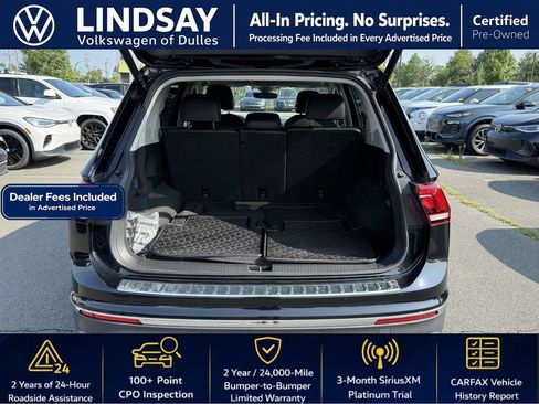 Certified 2024 Volkswagen Tiguan SE w/ Panoramic Sunroof Package AWD/4WD image 16