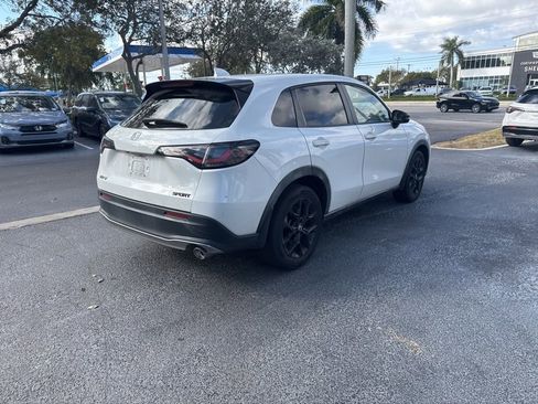 Certified 2023 Honda HR-V Sport image 8