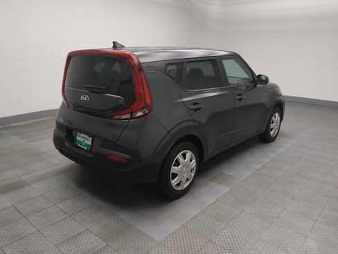 Used 2020 Kia Soul LX FWD image 10