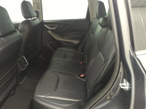 Used 2023 Subaru Forester Limited image 12