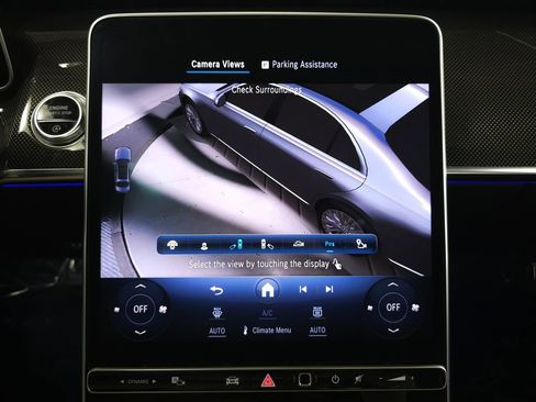 Used 2023 Mercedes-Benz S 580 4MATIC Sedan w/ AMG Line image 24
