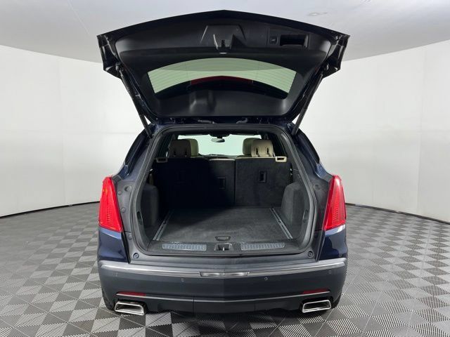 Used 2017 Cadillac XT5 Luxury FWD image 45