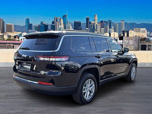 New 2025 Jeep Grand Cherokee L Laredo image 4