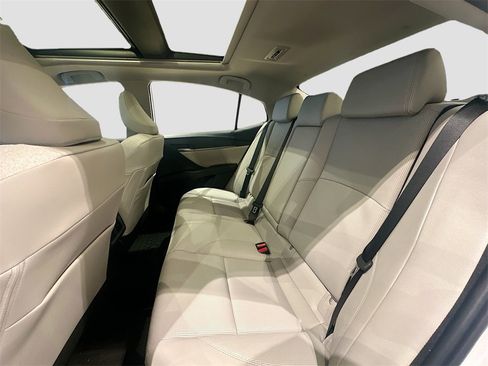 New 2026 Toyota Camry XLE image 25