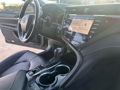 Used 2020 Toyota Camry XSE image 26