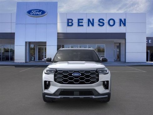 New 2025 Ford Explorer Platinum image 2