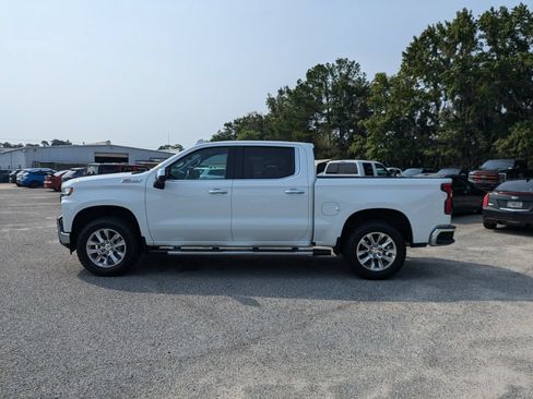 Used 2020 Chevrolet Silverado 1500 LTZ w/ LTZ Premium Package AWD/4WD image 7