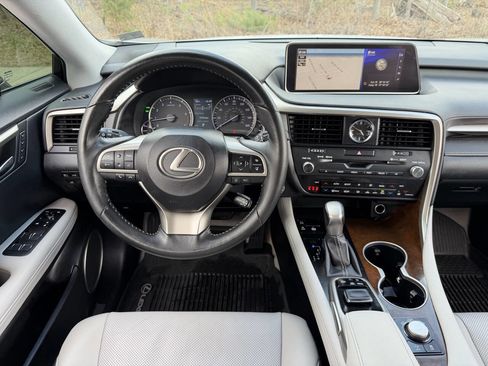 Used 2019 Lexus RX 350 AWD w/ Navigation Package image 16