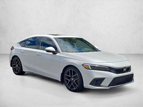 Certified 2022 Honda Civic Sport Touring image 3