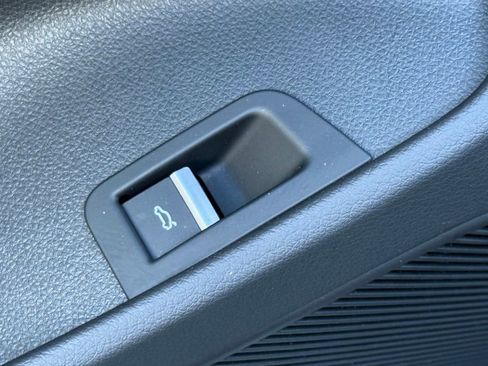 Used 2022 Audi SQ8 Prestige w/ Prestige Package image 78