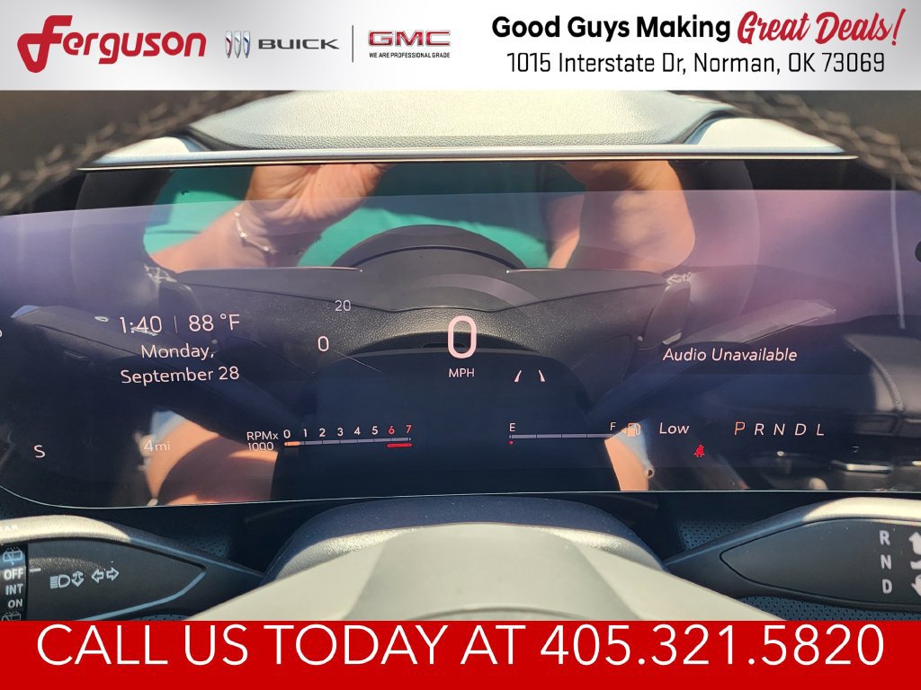 New 2027 Buick Enclave Preferred w/ Power Package FWD image 24