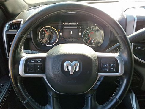 Used 2022 RAM 3500 Big Horn w/ Level C Equiment Group image 18