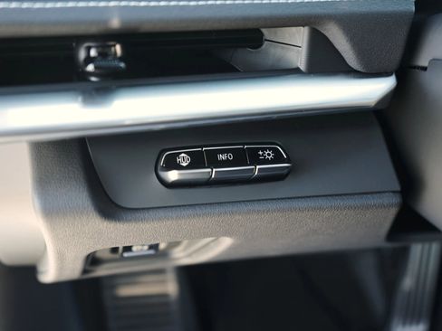 Used 2025 Chevrolet Corvette Z06 image 25