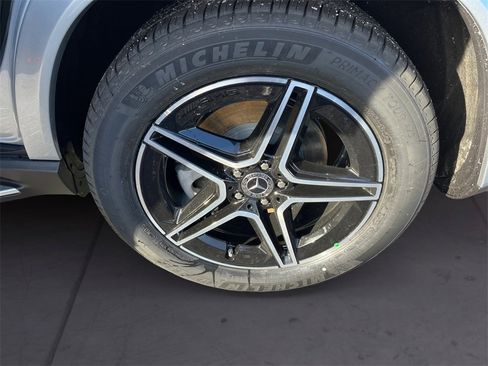 New 2026 Mercedes-Benz GLE 450 4MATIC image 9