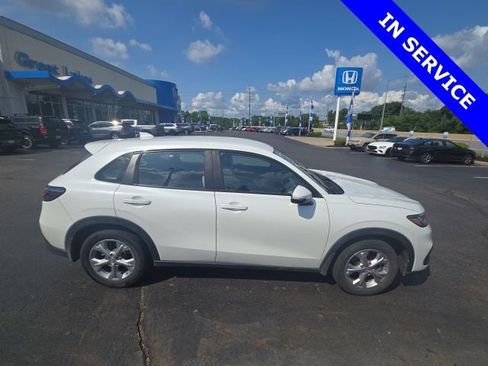 Used 2024 Honda HR-V LX image 5