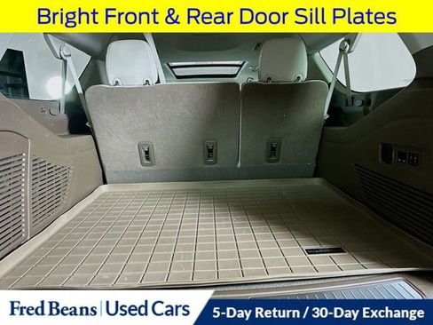 Used 2022 GMC Yukon XL Denali image 35