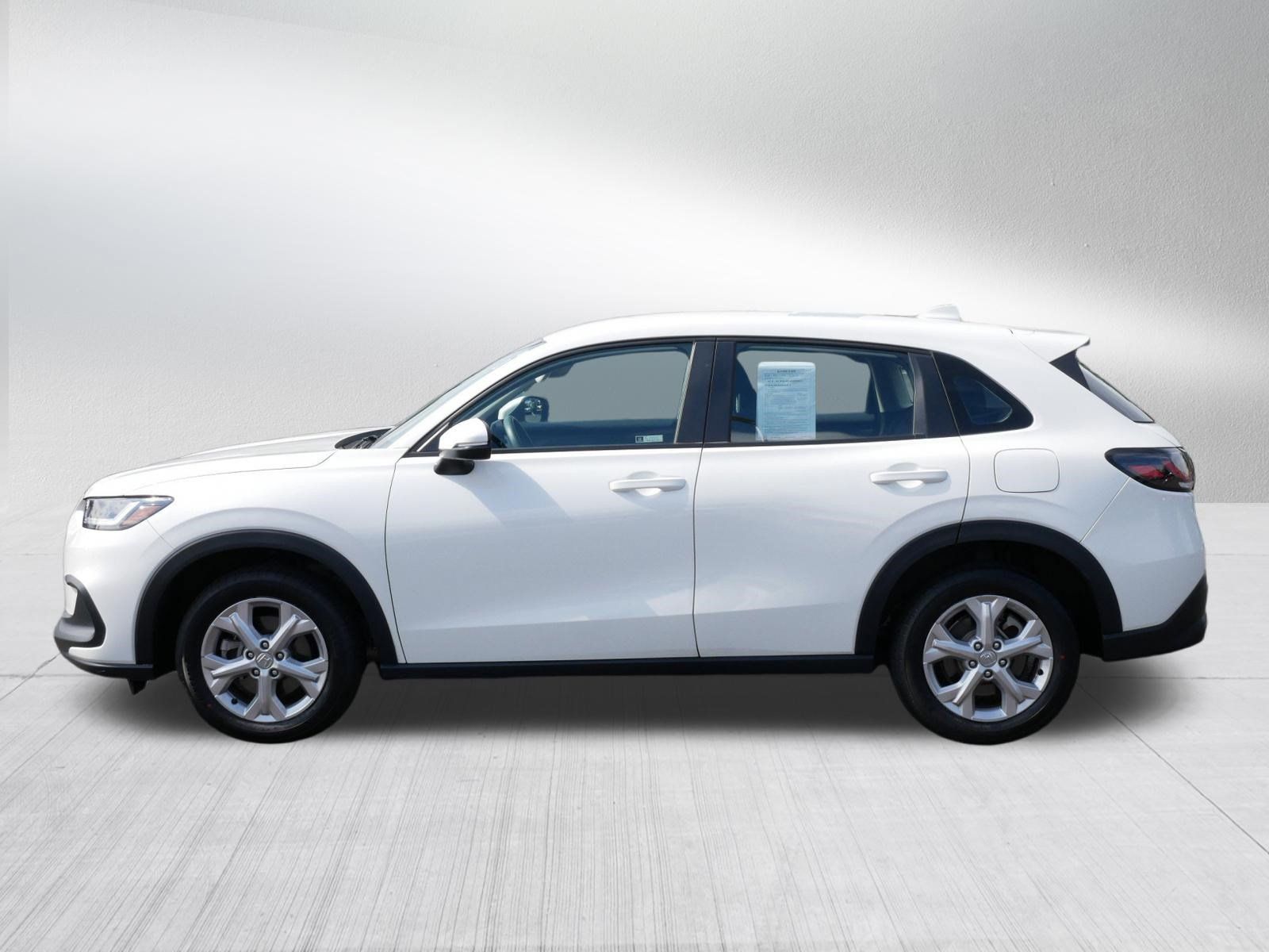 Used 2024 Honda HR-V LX image 4