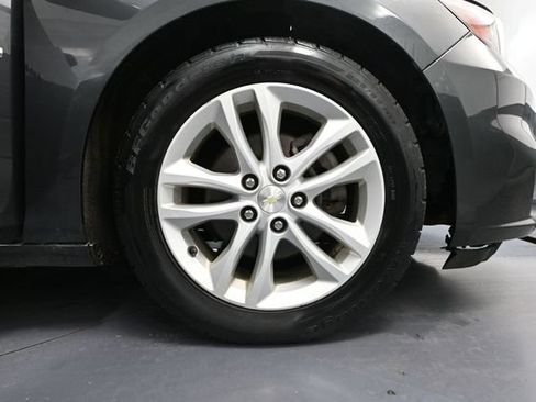 Used 2016 Chevrolet Malibu LT FWD image 15