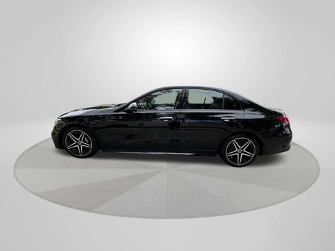 Used 2025 Mercedes-Benz C 300 4MATIC Sedan image 4