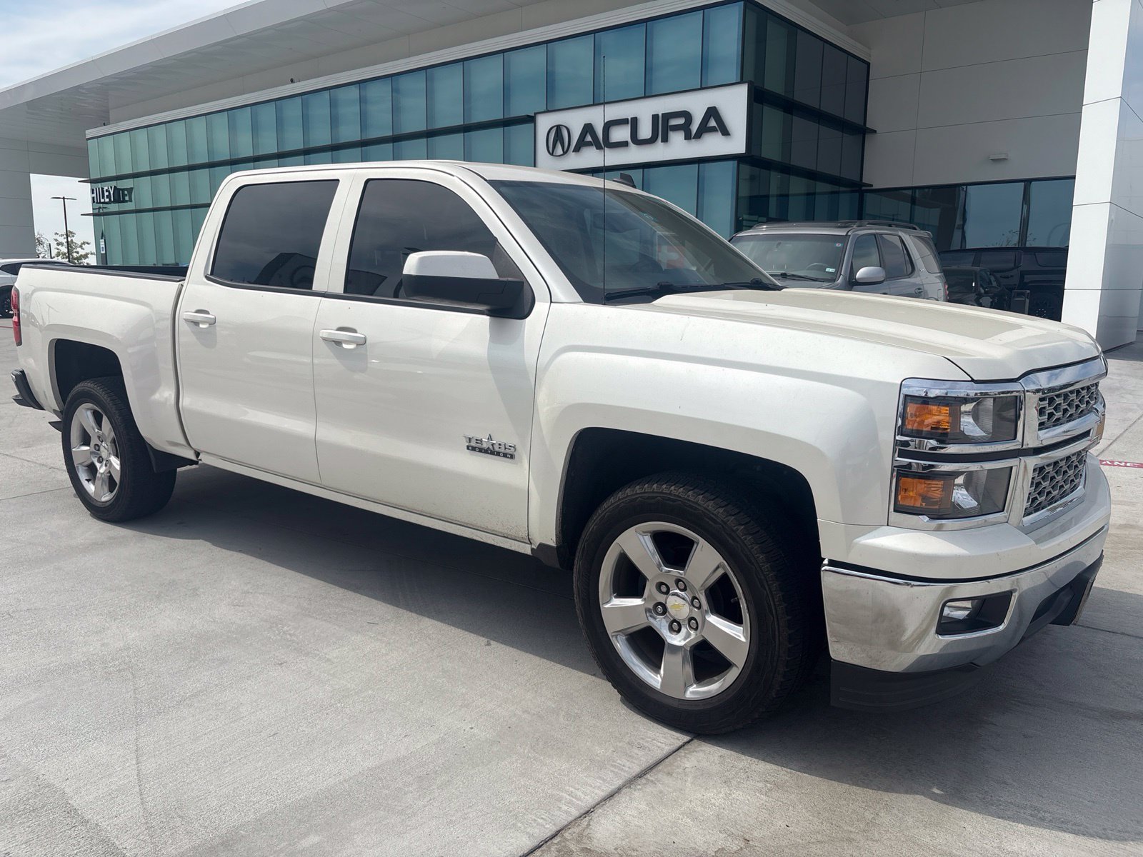 Used 2014 Chevrolet Silverado 1500 LT w/ Texas Edition, 1LT Trim RWD image 1