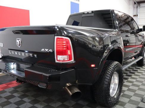 Used 2017 RAM 3500 Laramie Longhorn w/ Cold Weather Group AWD/4WD image 25