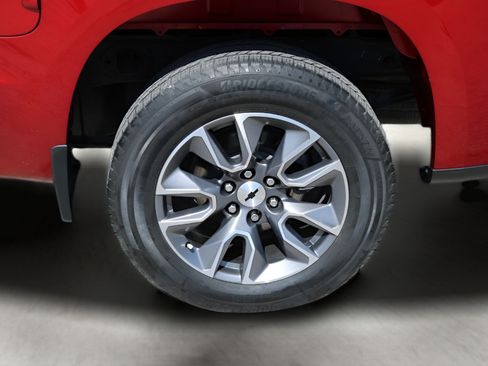 Used 2021 Chevrolet Silverado 1500 RST w/ Convenience Package II RWD image 9