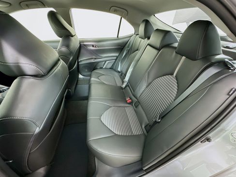 Used 2024 Toyota Camry SE FWD image 26