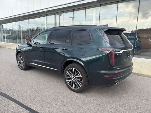 Used 2024 Cadillac XT6 Sport w/ Technology Package AWD/4WD image 2