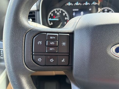 Used 2023 Ford F150 XLT image 25