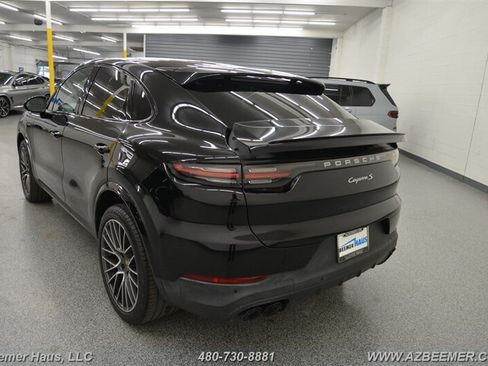 Used 2021 Porsche Cayenne S AWD/4WD image 13