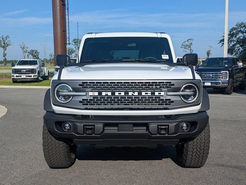 New 2026 Ford Bronco Badlands w/ Sasquatch Package AWD/4WD image 9