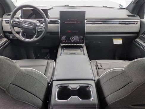 New 2026 GMC Sierra EV Elevation image 17