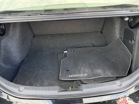 Used 2015 MAZDA MAZDA3 i SV image 17