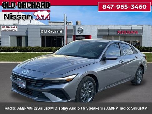 Used 2024 Hyundai Elantra Blue FWD image 1