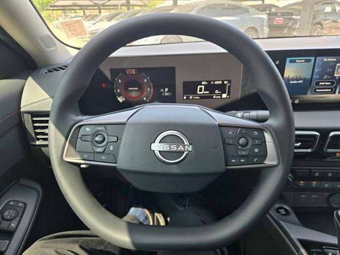 New 2026 Nissan Sentra SR w/ Floor Mat Package FWD image 12