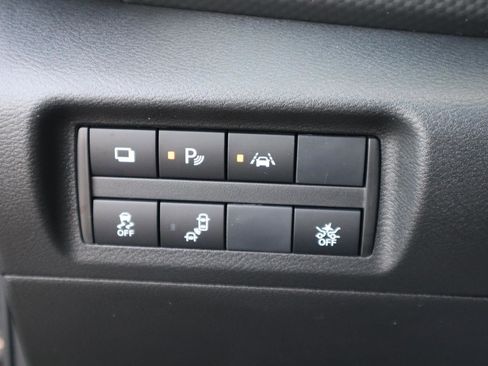 Used 2025 Nissan Kicks Play S image 26