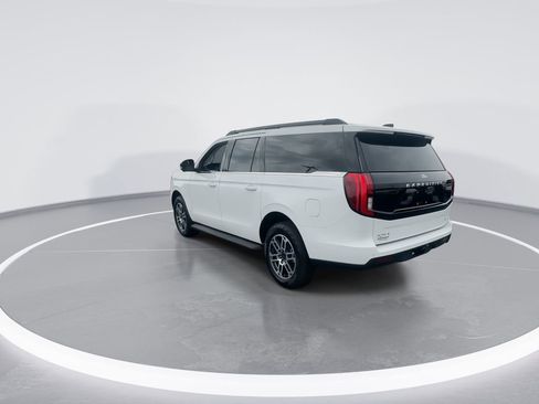 New 2026 Ford Expedition Max Active AWD/4WD image 7