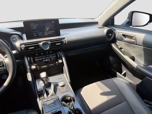 Used 2025 Lexus IS 350 F Sport image 23