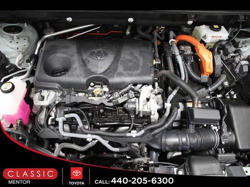 Certified 2021 Toyota RAV4 XLE Premium image 21