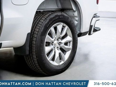 Used 2022 Chevrolet Silverado 1500 Custom image 38