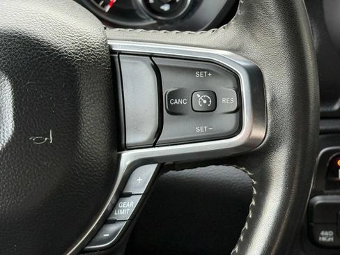 Used 2024 RAM 1500 Laramie AWD/4WD image 30