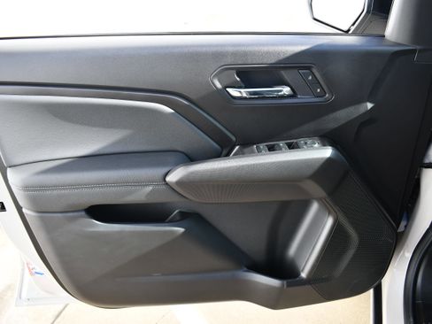 New 2026 GMC Canyon Elevation w/ Convenience Package image 11