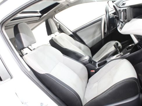Used 2016 Toyota RAV4 XLE w/ Convenience Package AWD/4WD image 24
