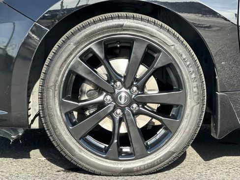 Used 2017 Nissan Altima 2.5 SR w/ Midnight Edition Package image 28