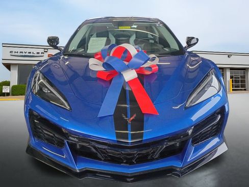 Used 2023 Chevrolet Corvette Z06 w/ Stealth Interior Trim Package image 5