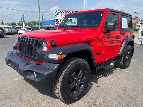 Used 2021 Jeep Wrangler Sport AWD/4WD image 9