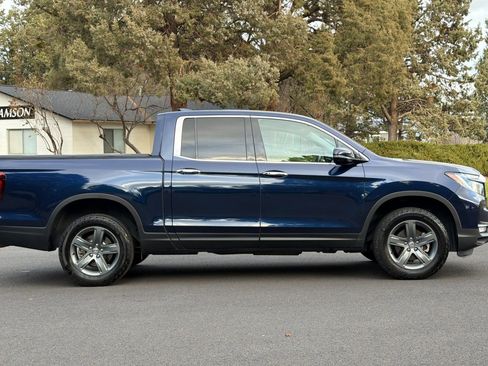 Used 2022 Honda Ridgeline RTL-E image 2