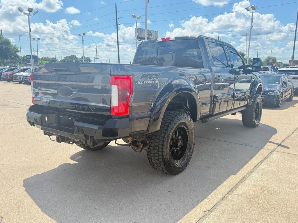 Used 2018 Ford F250 Lariat w/ Lariat Ultimate Package AWD/4WD image 7